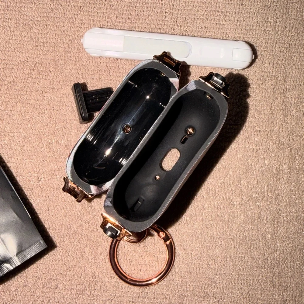 Floral AirPods Pro 3 Case with Keychain